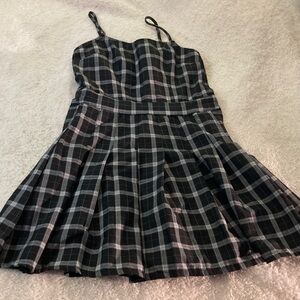 H&M Black and White Plaid Casual Dress